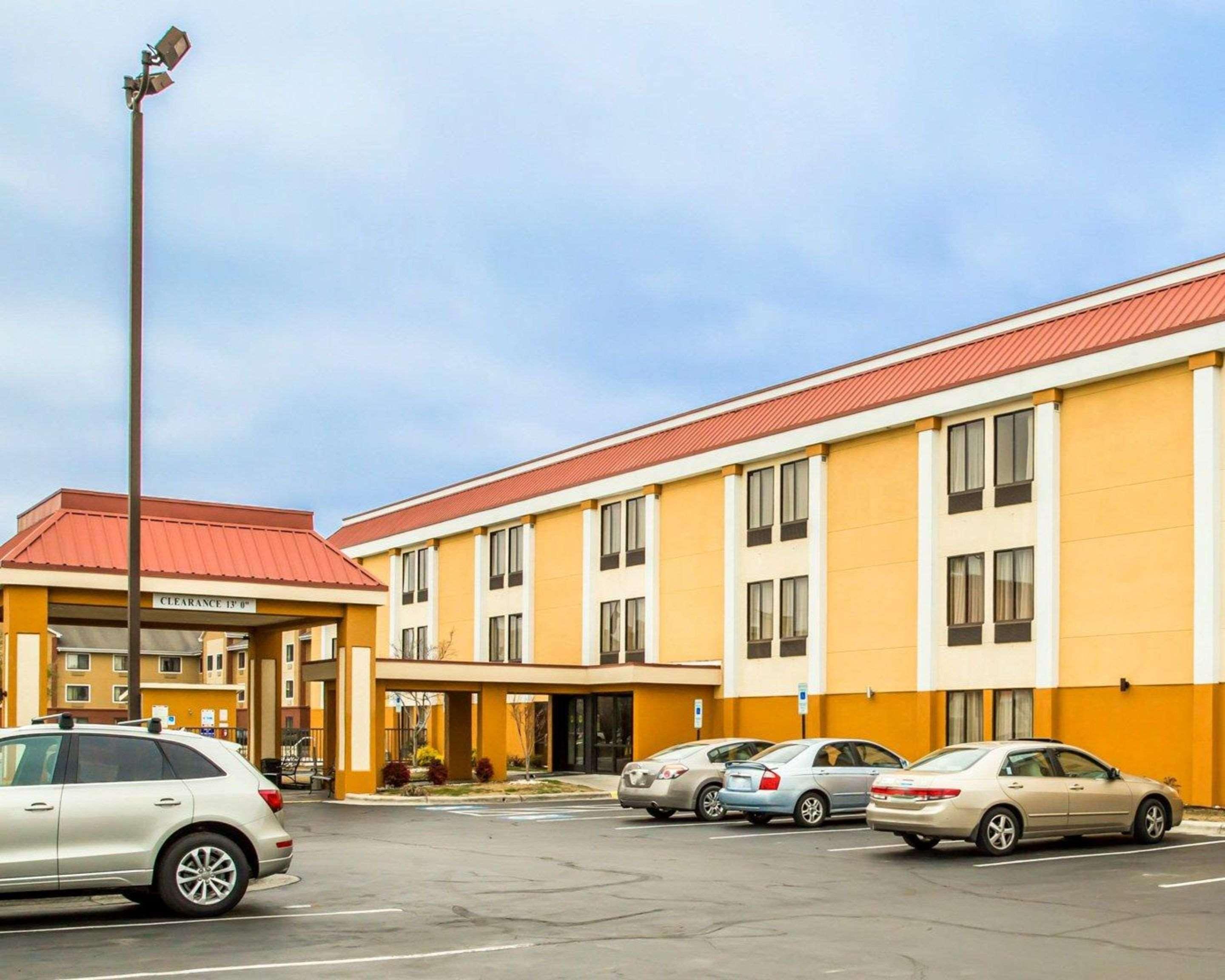 Quality Inn Jacksonville Near Camp Lejeune Εξωτερικό φωτογραφία
